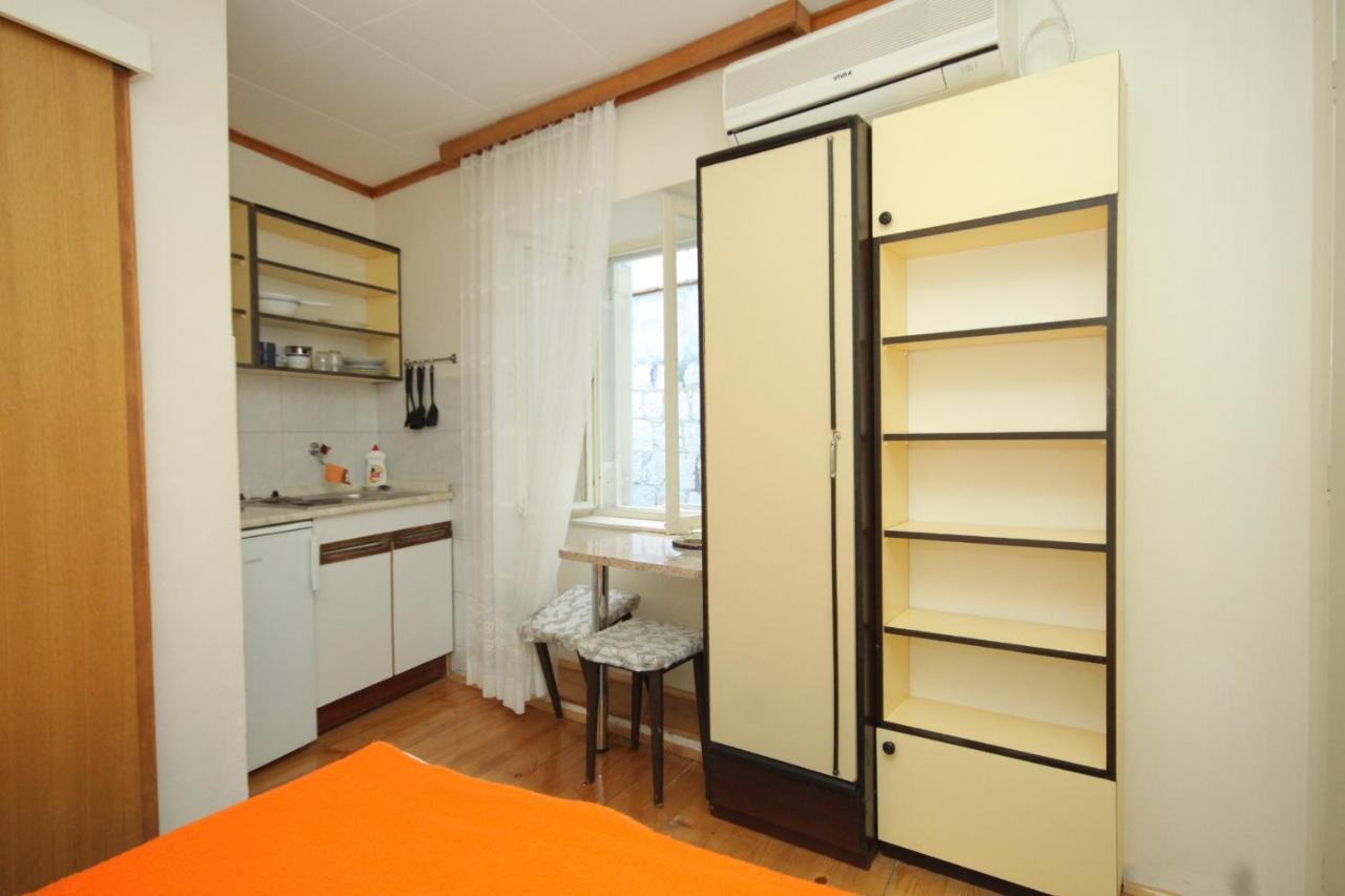 Apartments And Rooms By The Sea Komiza, Vis - 2431 Екстер'єр фото